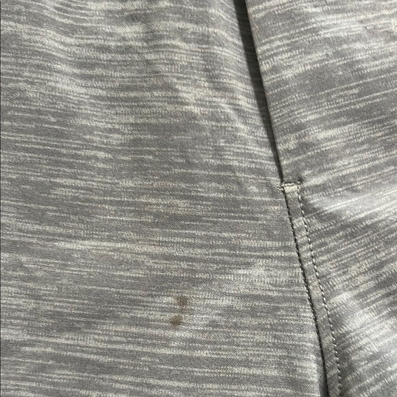 Lululemon Men's Gray Athletic Shorts - Picture 5 of 10